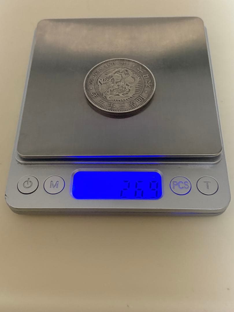 明治23年　一円銀貨