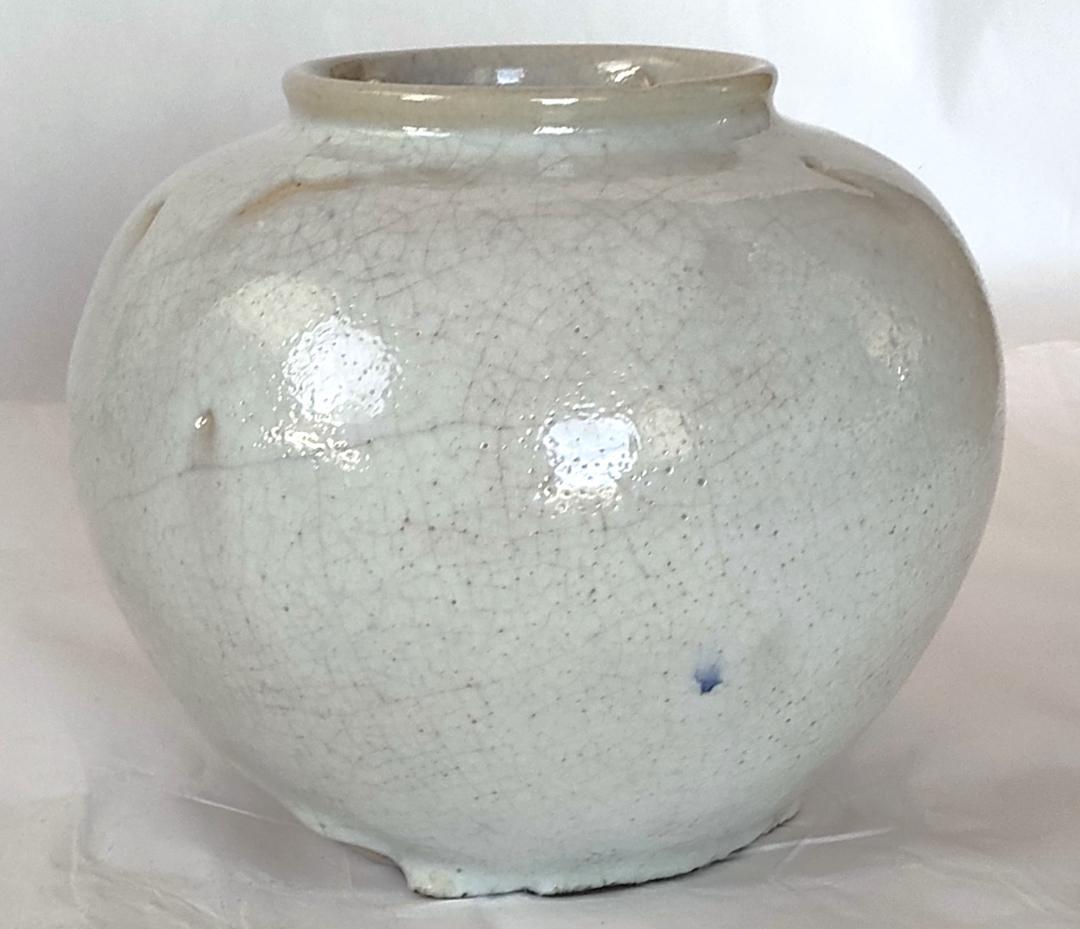 陶器 花入れ 白釉薬 球体 Ac-248