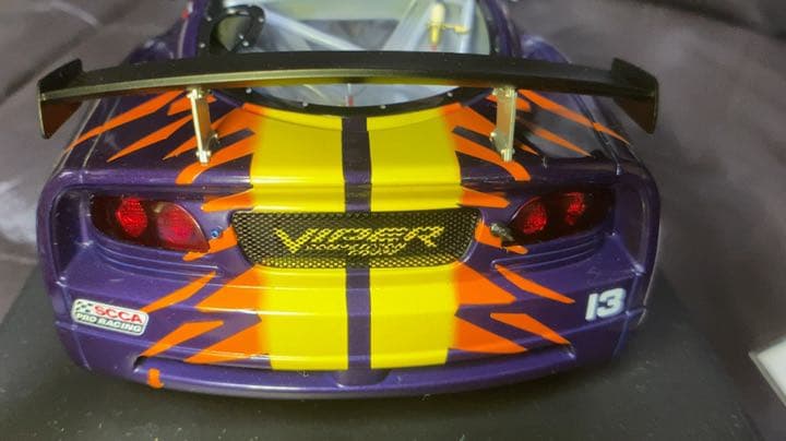 1/18 AUTOart オートアート　ダッジ　バイパー　2003 SCCA