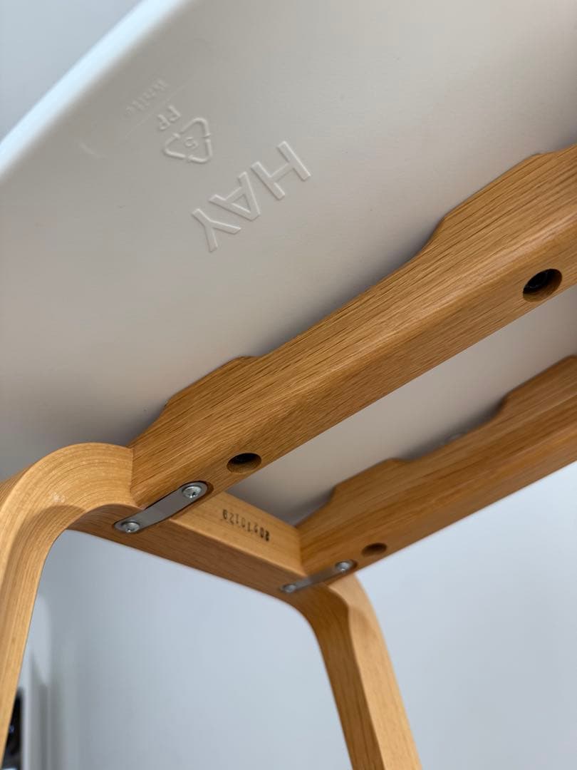 HAY ホワイト ハイスツール 木製脚