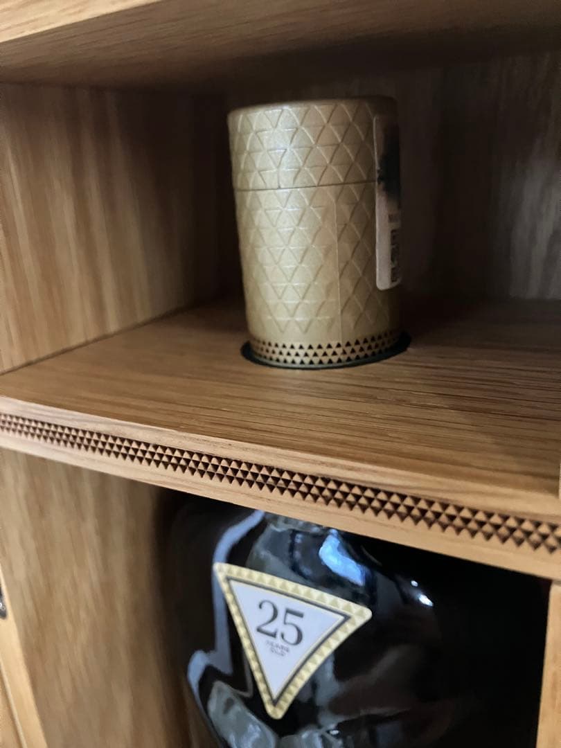 未開封メーカー正規品The Macallan 25年 ハイランドシングルモルト