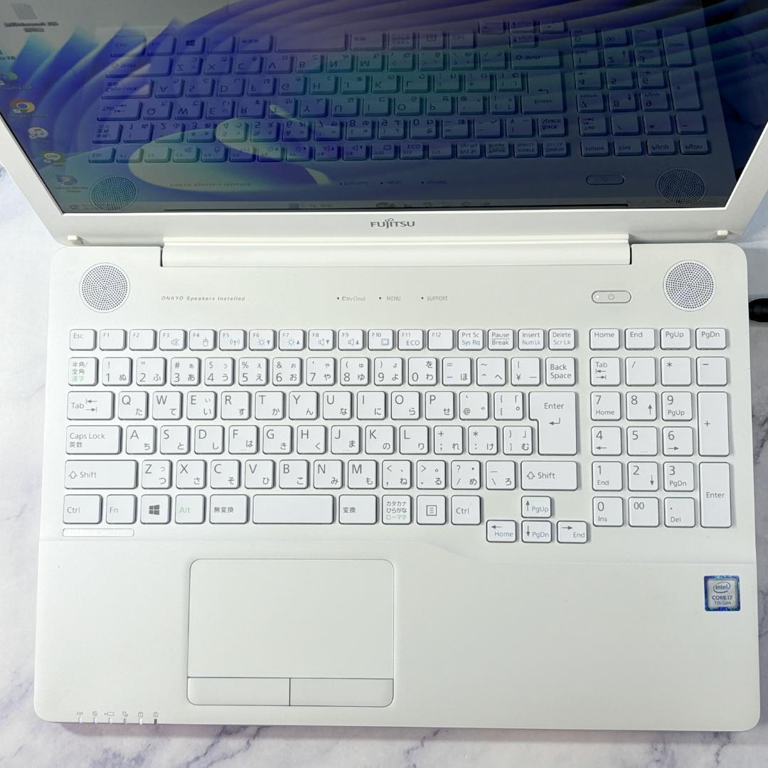 美品ホワイト！Corei7・16GB・SSD・ブルーレイ・ノートパソコン