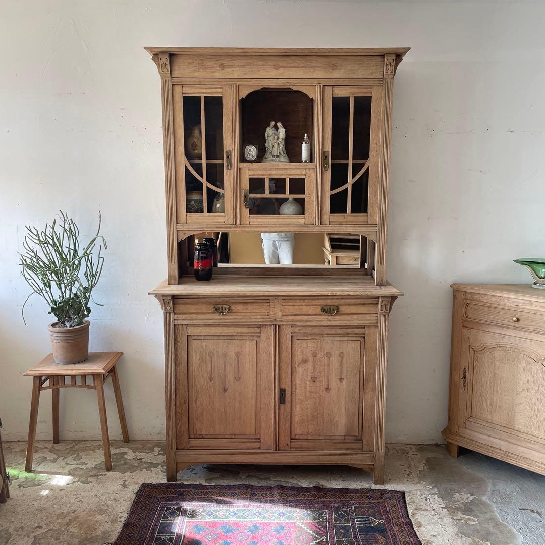 年末・年始SALE ビンテージ ガラス収納キャビネット ショーケース 食器棚