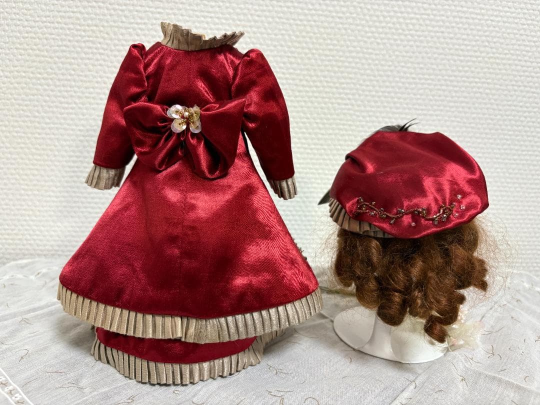 ✴︎ちょっと休憩中✴︎ビスクドール用♡ドレス(深紅)セット