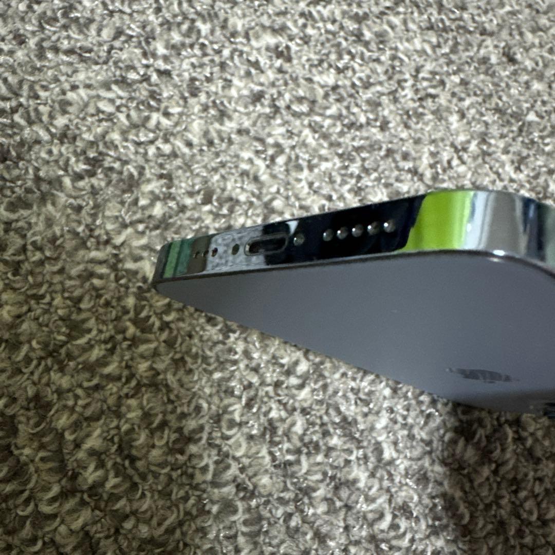 iPhone13プロ 256GB