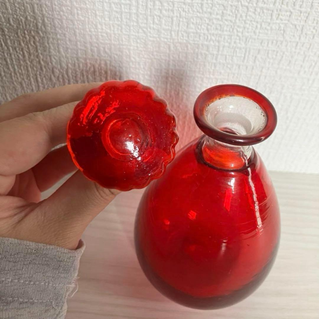 o*f様 2【倉敷ガラス】小谷眞三 花型栓の赤瓶