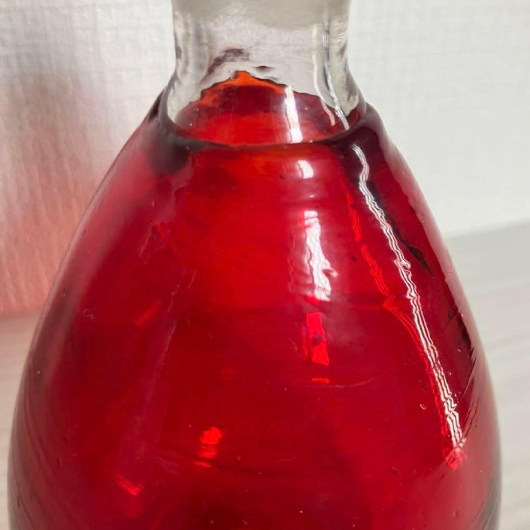 o*f様 2【倉敷ガラス】小谷眞三 花型栓の赤瓶