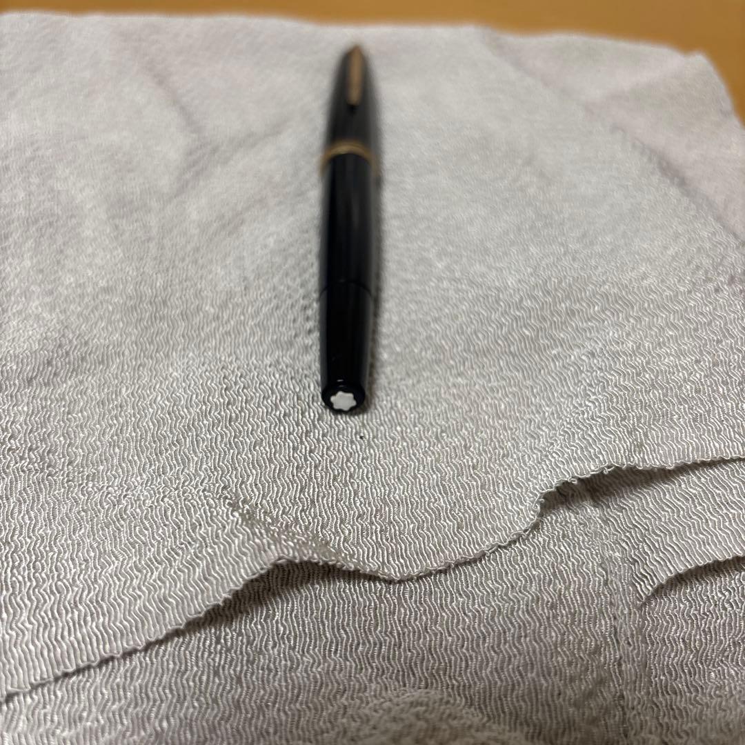 モンブラン　MONT BLANC 万年筆　黒