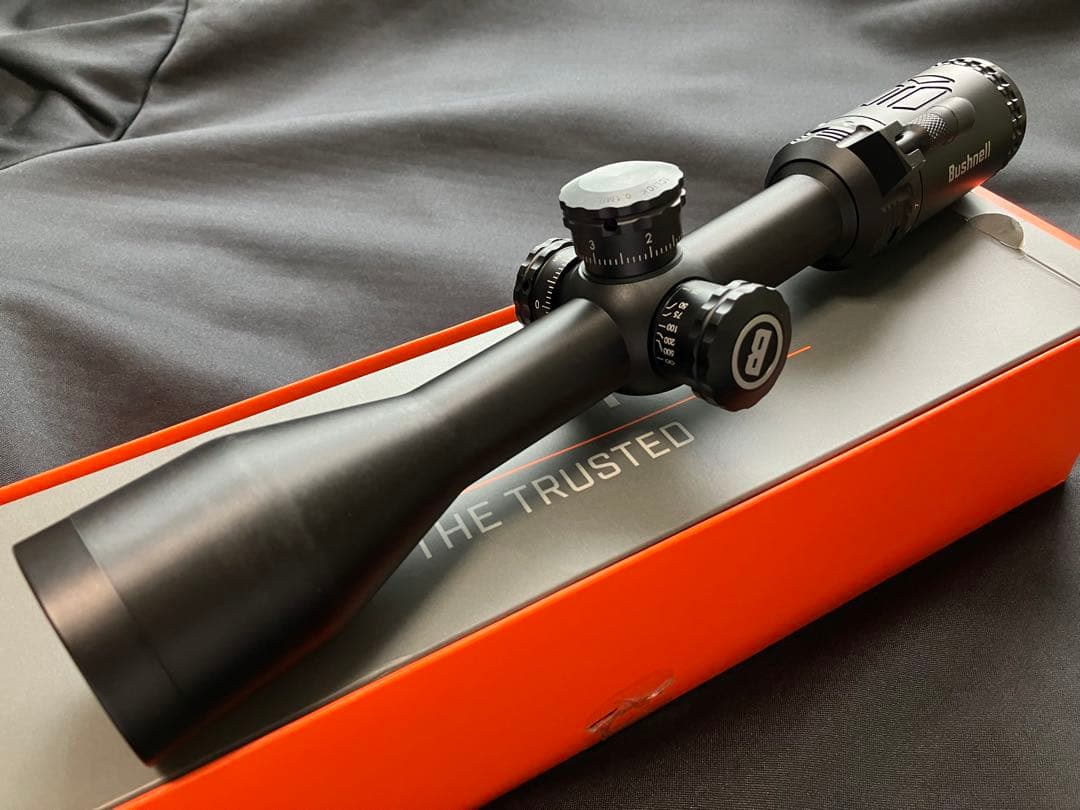 スコープ　可変ズームレバー付き　Bushnell ブッシュネル「DZ223」