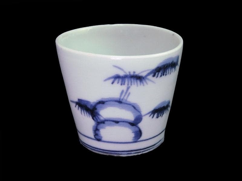 古伊万里　染付　雪輪に梅　雪輪に雪持ち笹　蕎麦猪口　833AS-CYr