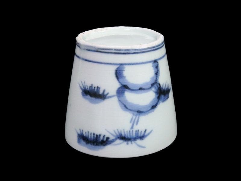 古伊万里　染付　雪輪に梅　雪輪に雪持ち笹　蕎麦猪口　833AS-CYr