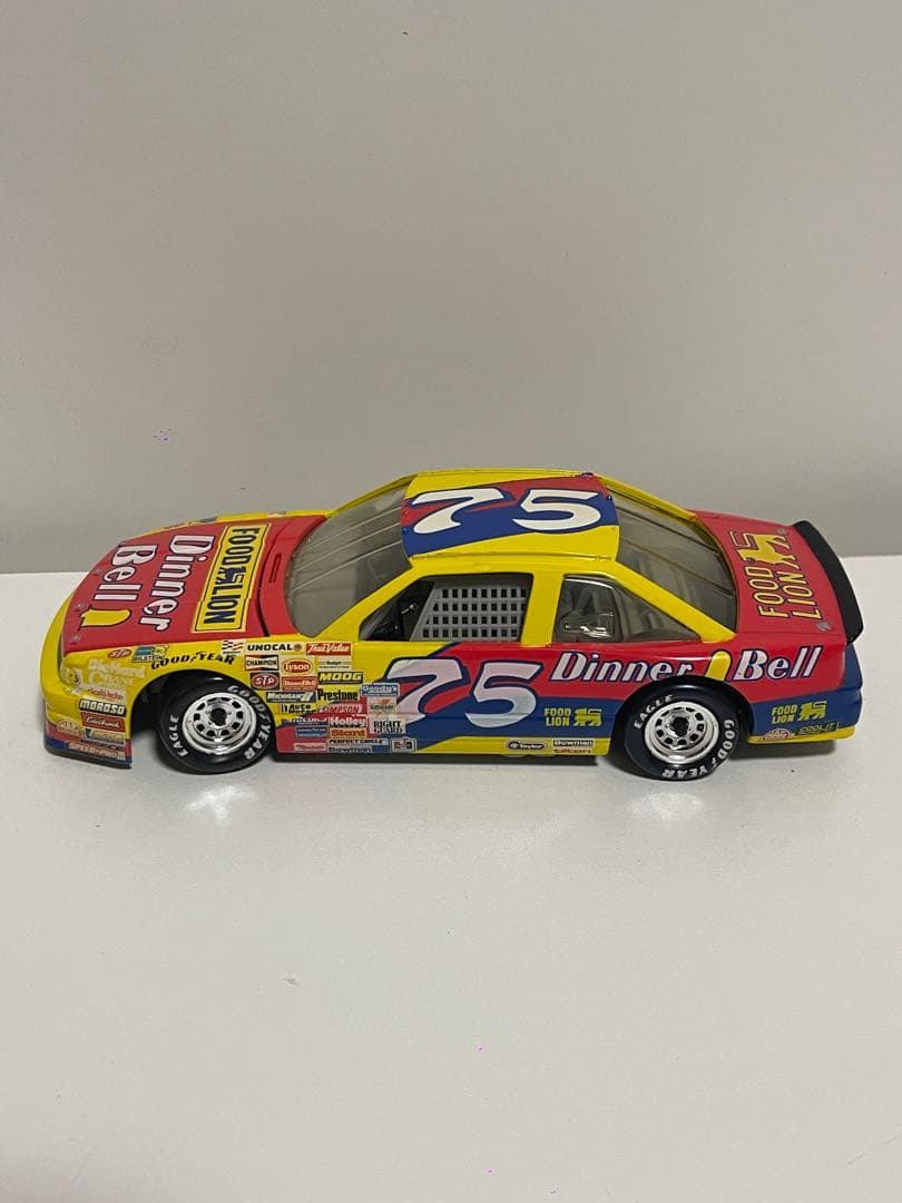 1/24 MONOGRAM　quartzo　サンダーバード　オールドモビル