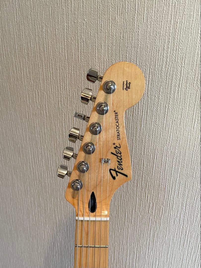 ギター Fender Standard Stratocaster UG White