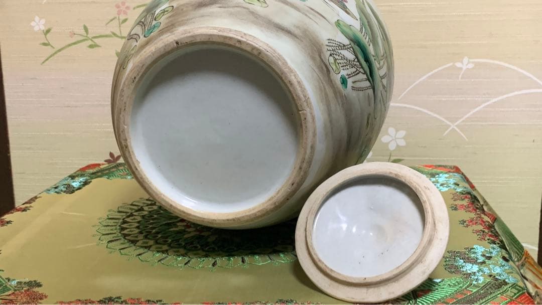 シノワズリ　ビンテージ　粉彩 漢詩花鳥紋飾り大壷　大花瓶　大甕　オリジナル蓋付き
