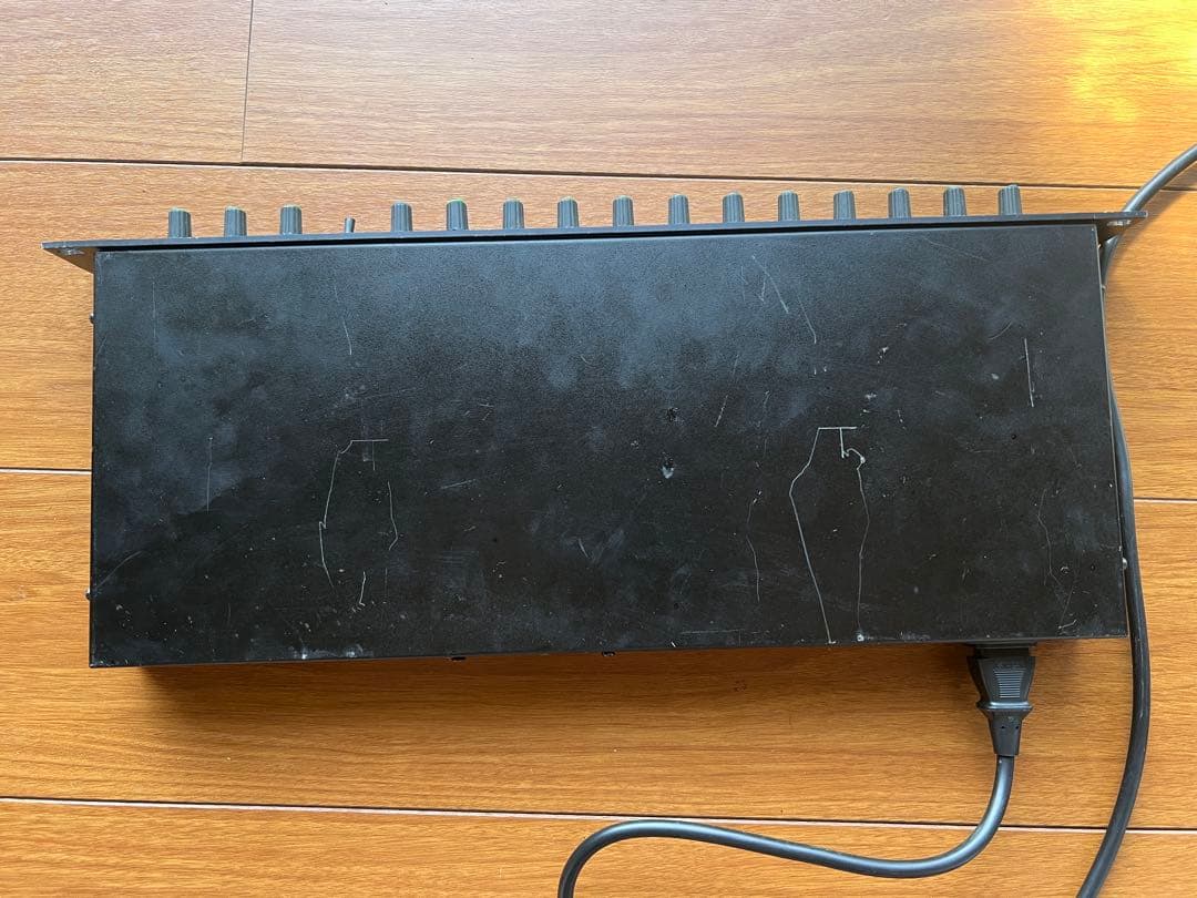 TC ELECTRONIC-TC1140 パラメトリックイコライザー/プリアンプ