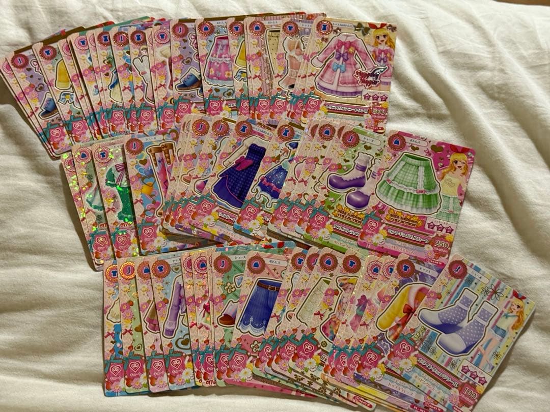 アイカツカード　まとめ売り　600枚以上　プレミアム　レア　あり