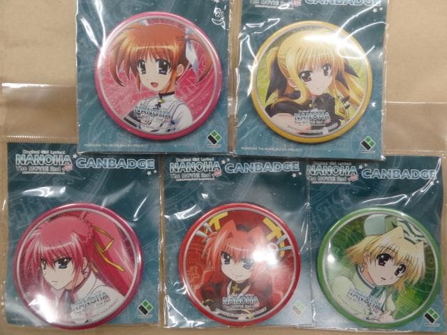 魔法少女リリカルなのは 缶バッジ 5種セット