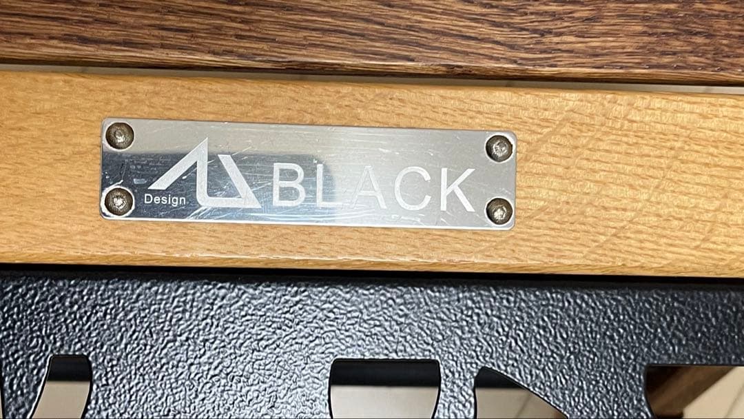 ブラックデザイン　ハレテーブル　カスタム