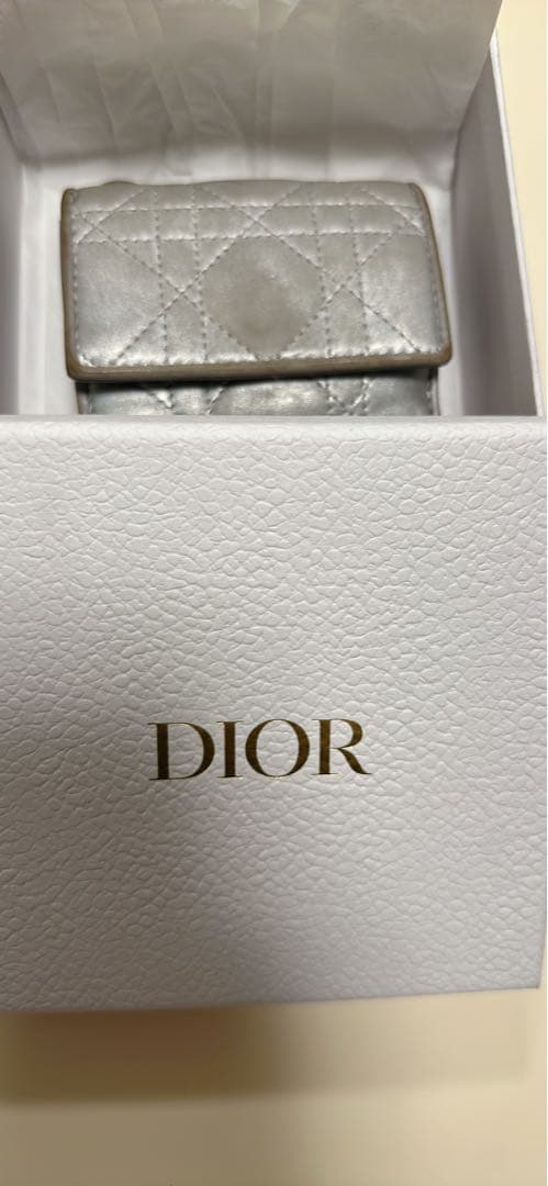 危*知様 DIOR ❤️キルティング　三つ折り財布