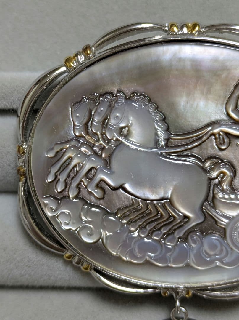 ◎251122◎ブローチ