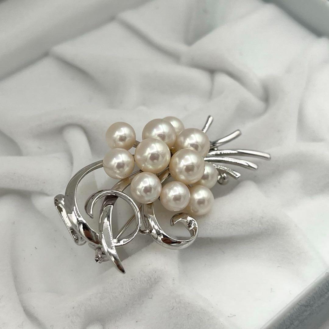☆美品☆ミキモト　シルバー　ブローチ　パール　皇室御用達ブランド