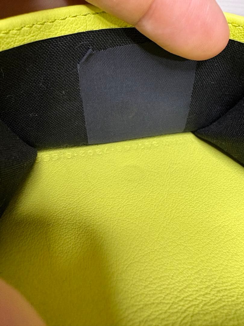 BALENCIAGA 三つ折り財布 ネオンイエロー ミニウォレット　美品