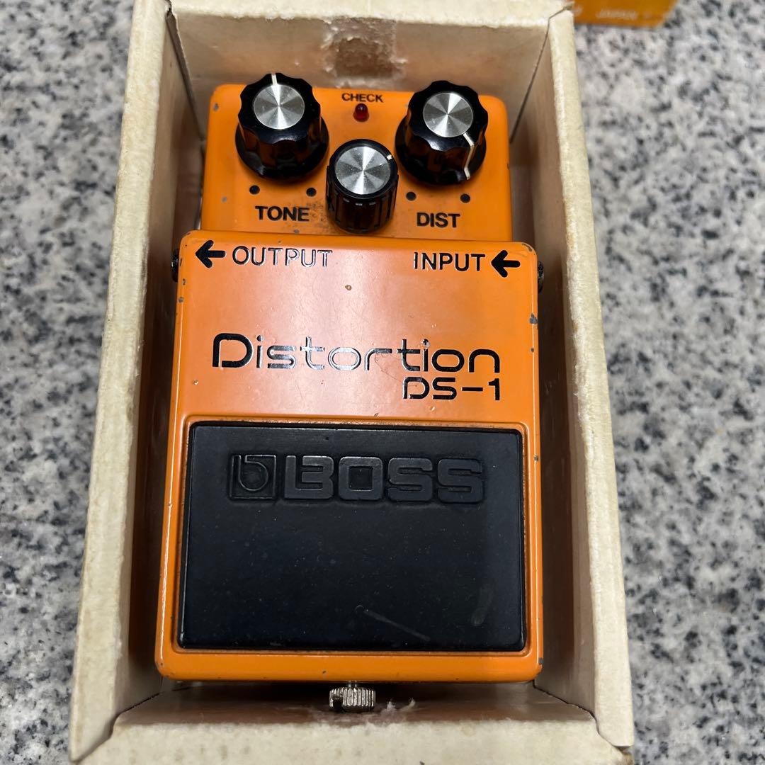 ★ BOSS DS-1 Dipstortion ギターエフェクター 小物 格安