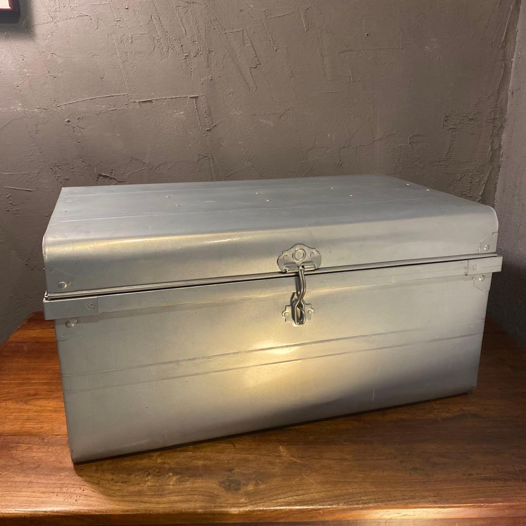 ブリキのトランクケース ヴィンテージ インテリア 収納 キャンプ L