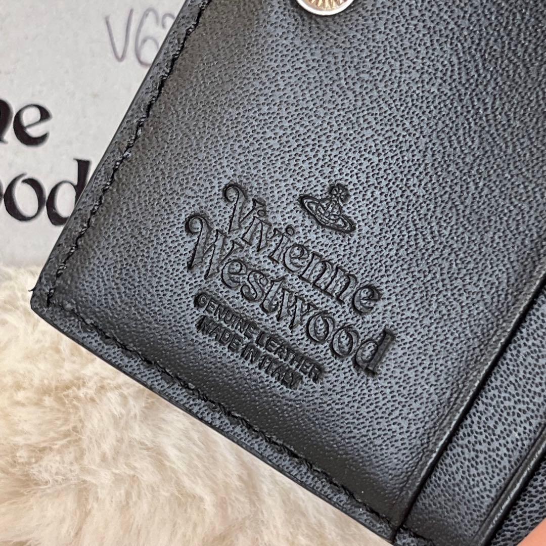 2.8万Vivienne Westwood◇サフィアーノ ブラック 二つ折り財布