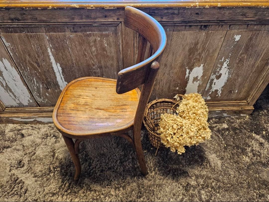 フランス　アンティーク　カフェチェアＢ　【送料込み】