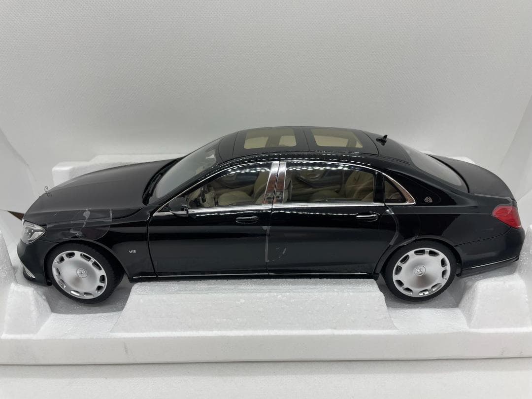 304-011 ノレブ 1/18 メルセデスベンツ S 650 2019