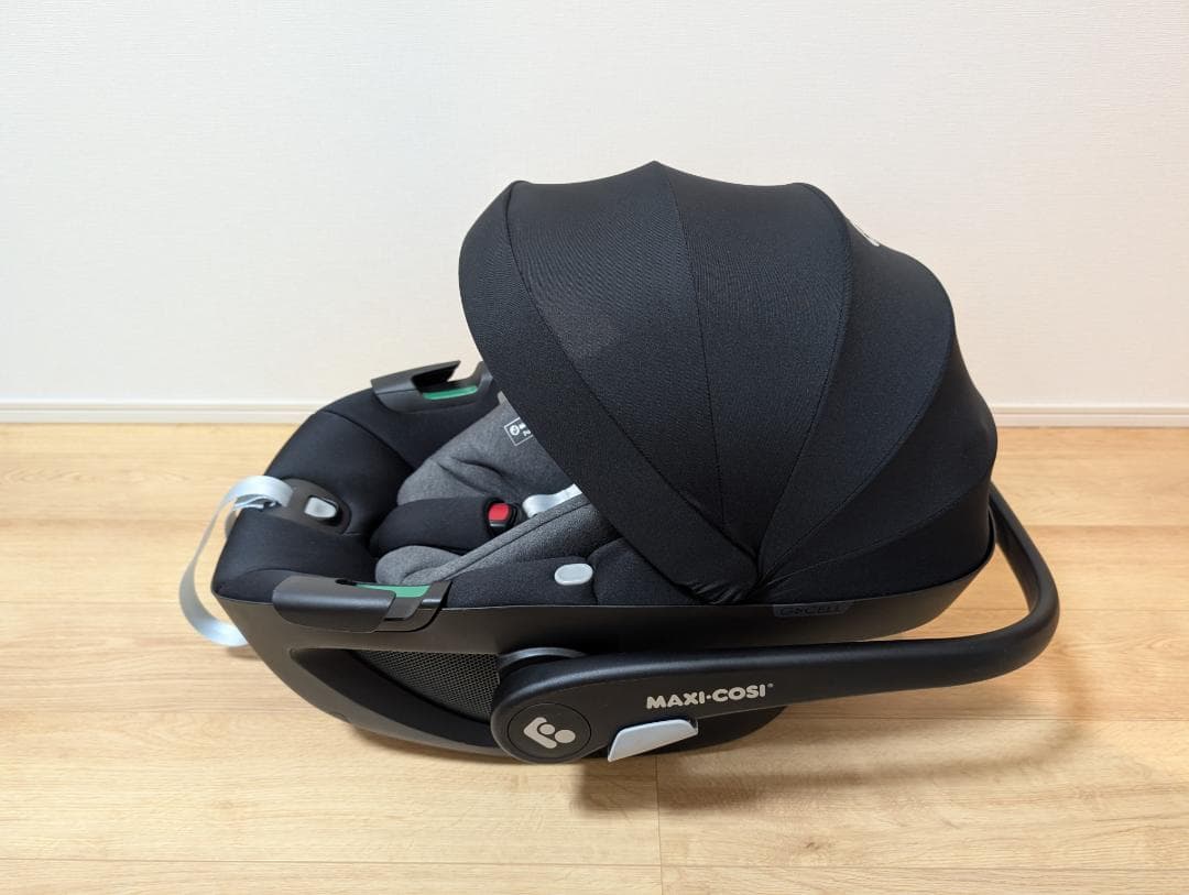 t*︎様 マキシコシ ペブル360 エッセンシャル ブラック チャイルドシート