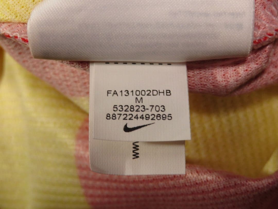 ✅️新品 デット NIKE ナイキ バルセロナ メッシ M ユニフォーム 10