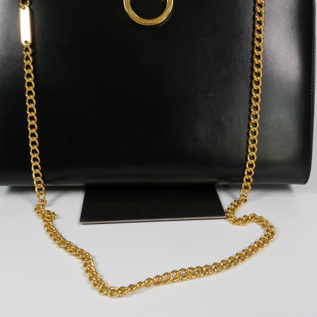 極美品✨サルヴァトーレフェラガモ ショルダーバッグ ガンチーニ チェーン 黒