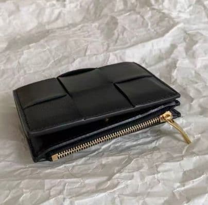 BOTTEGA VENETAイントレチャート 二つ折りウォレット