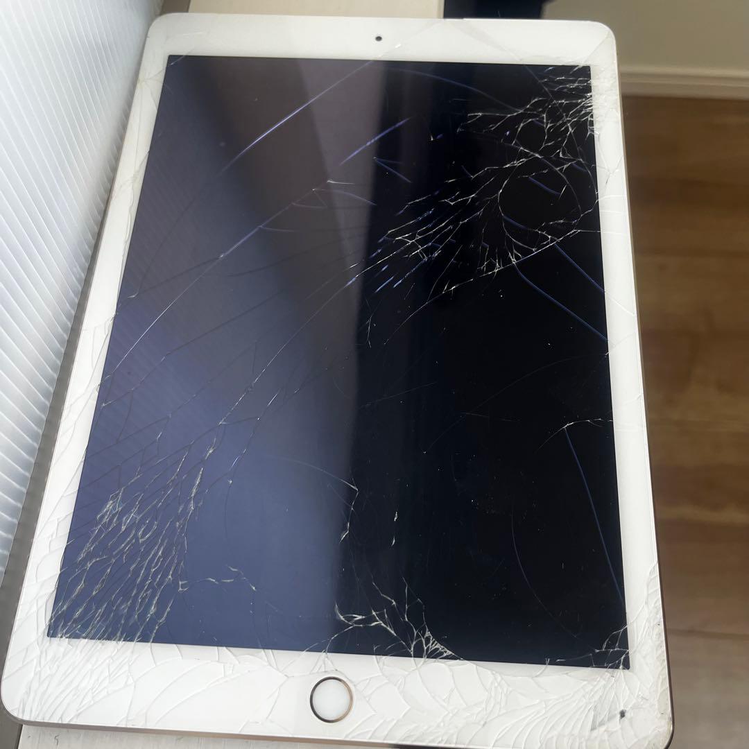 iPad Air 第2世代 32GB Wi-Fi +iPad mini 16GB