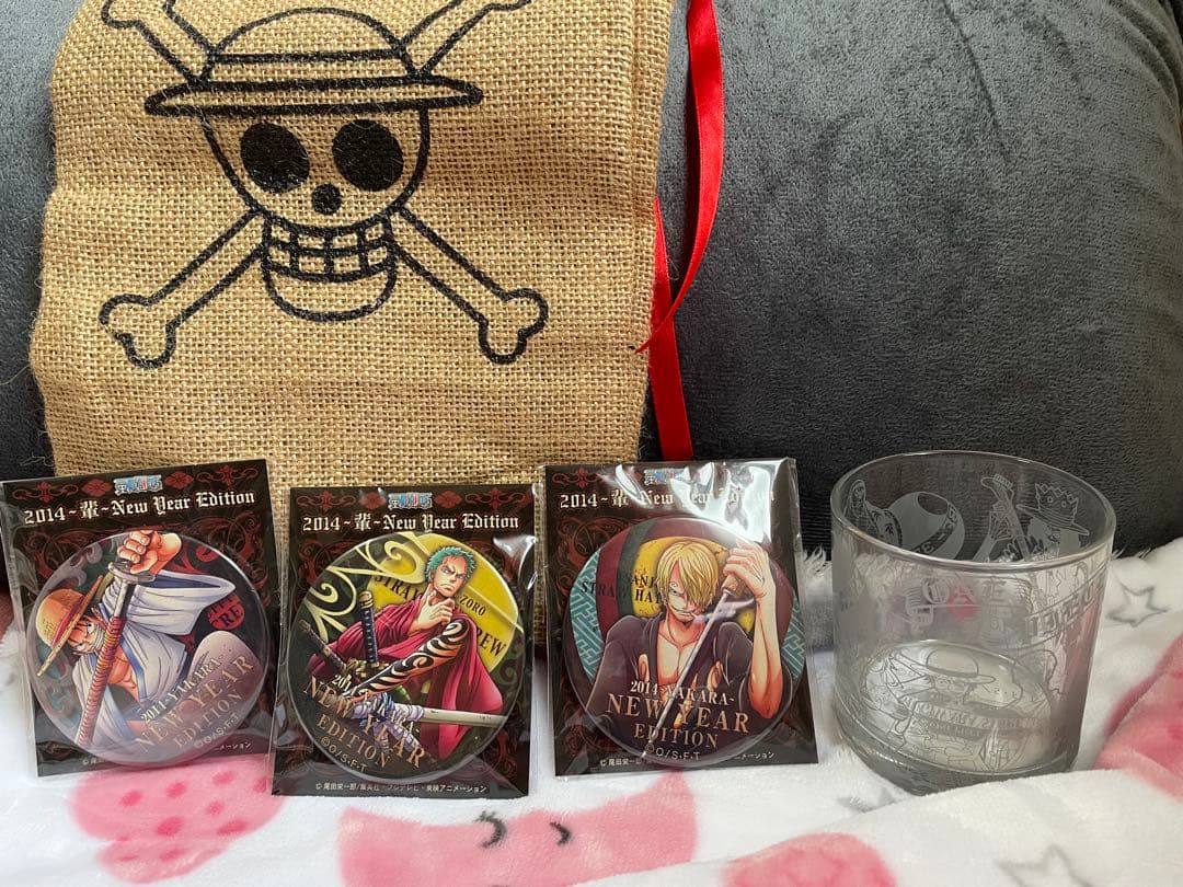 ONE PIECE ワンピース　2014年　海賊袋　缶バッジ