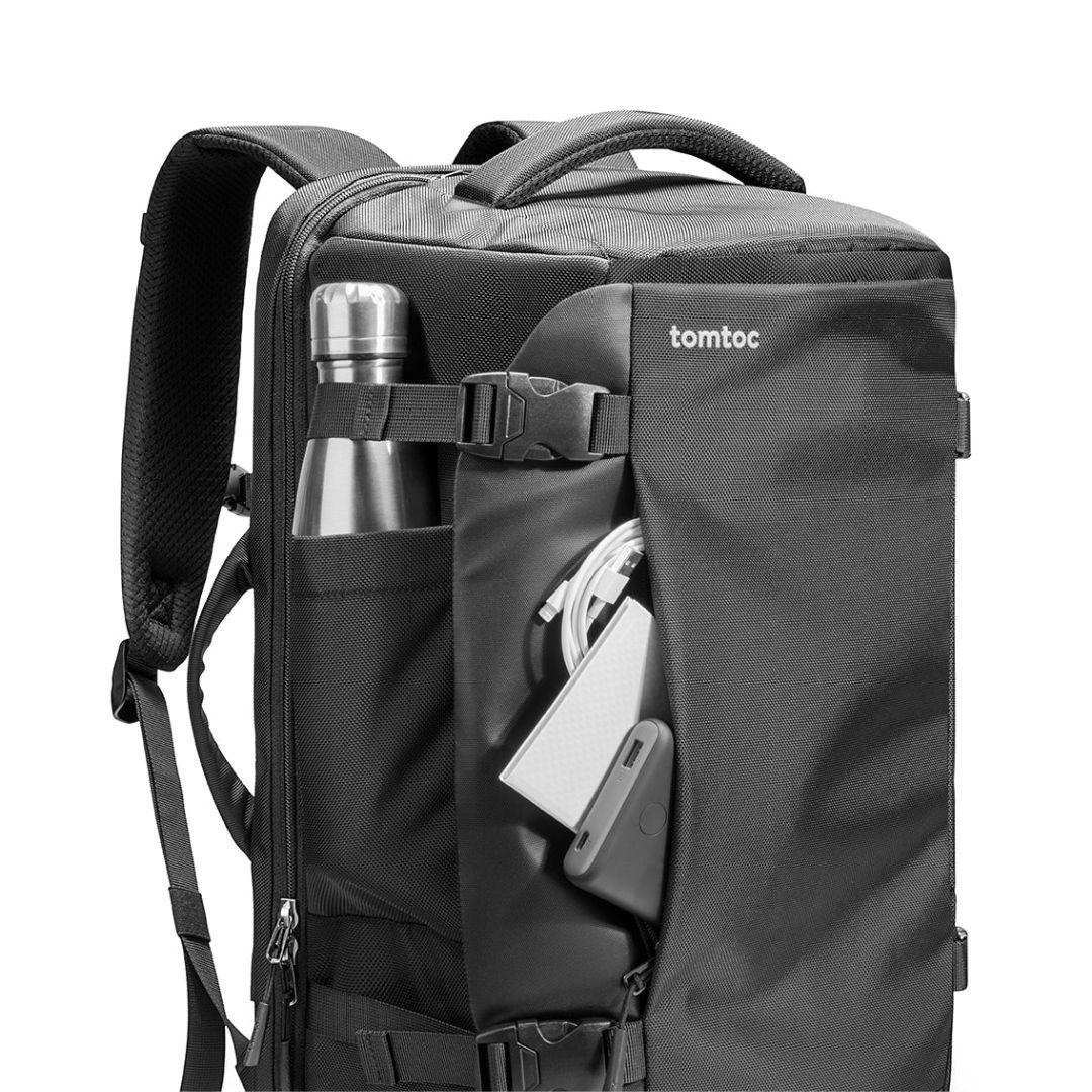 《新品》tomtoc 旅行リュック　40L 大容量　PC収納　黒