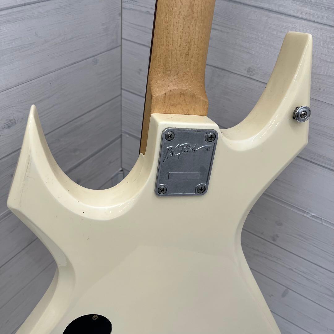 BC Rich WARLOCK ワーロック エレキギター 白