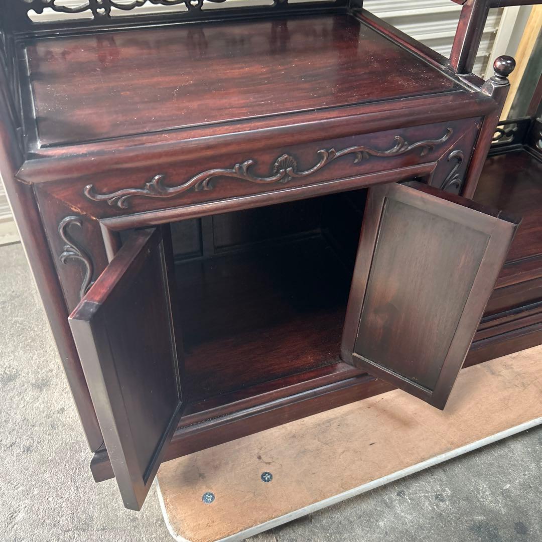 アンティーク　木製彫刻付き　飾り棚