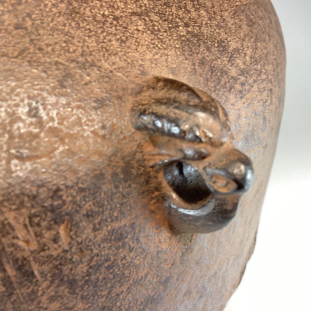 般若勘渓　時代写　老松紋　真形釜　(共箱)