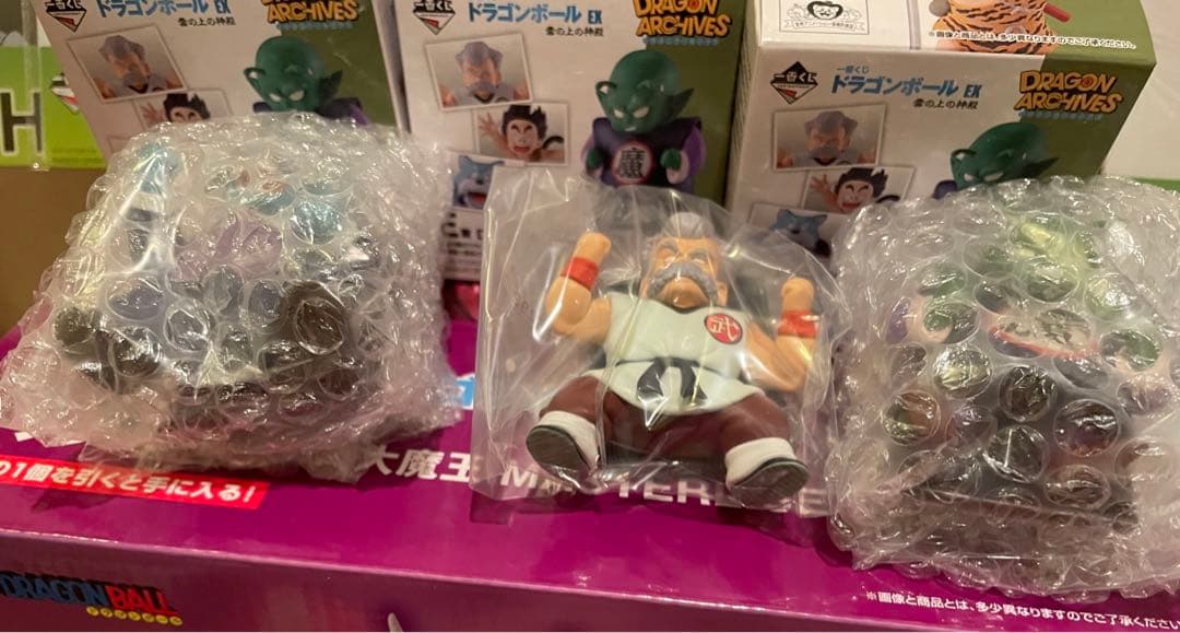 ドラゴンボールフィギュア　雲の上の神殿　ピッコロ　strong chains