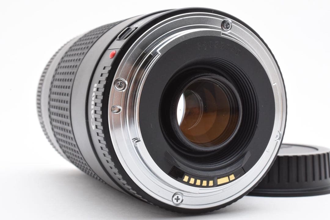 望遠レンズ　 CANON EF 75-300mm F4-5.6 II