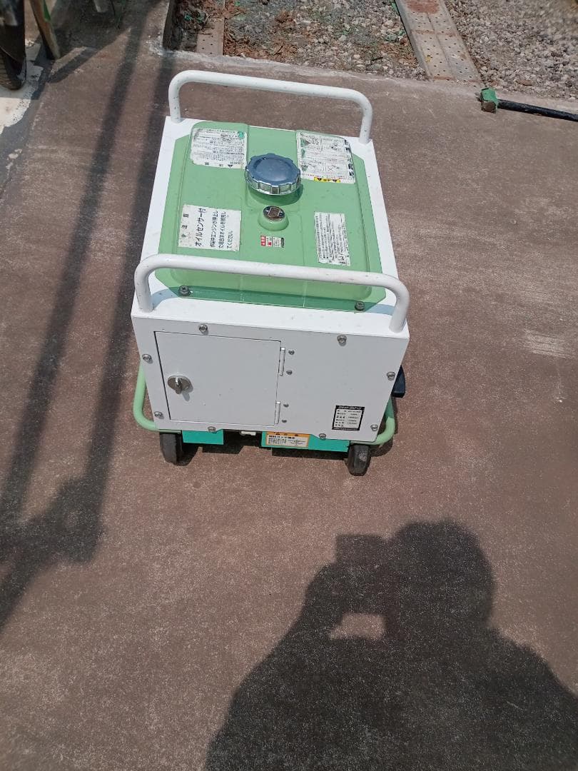 JC-1513GP高圧洗浄機 ホースリール付きフルセットです。