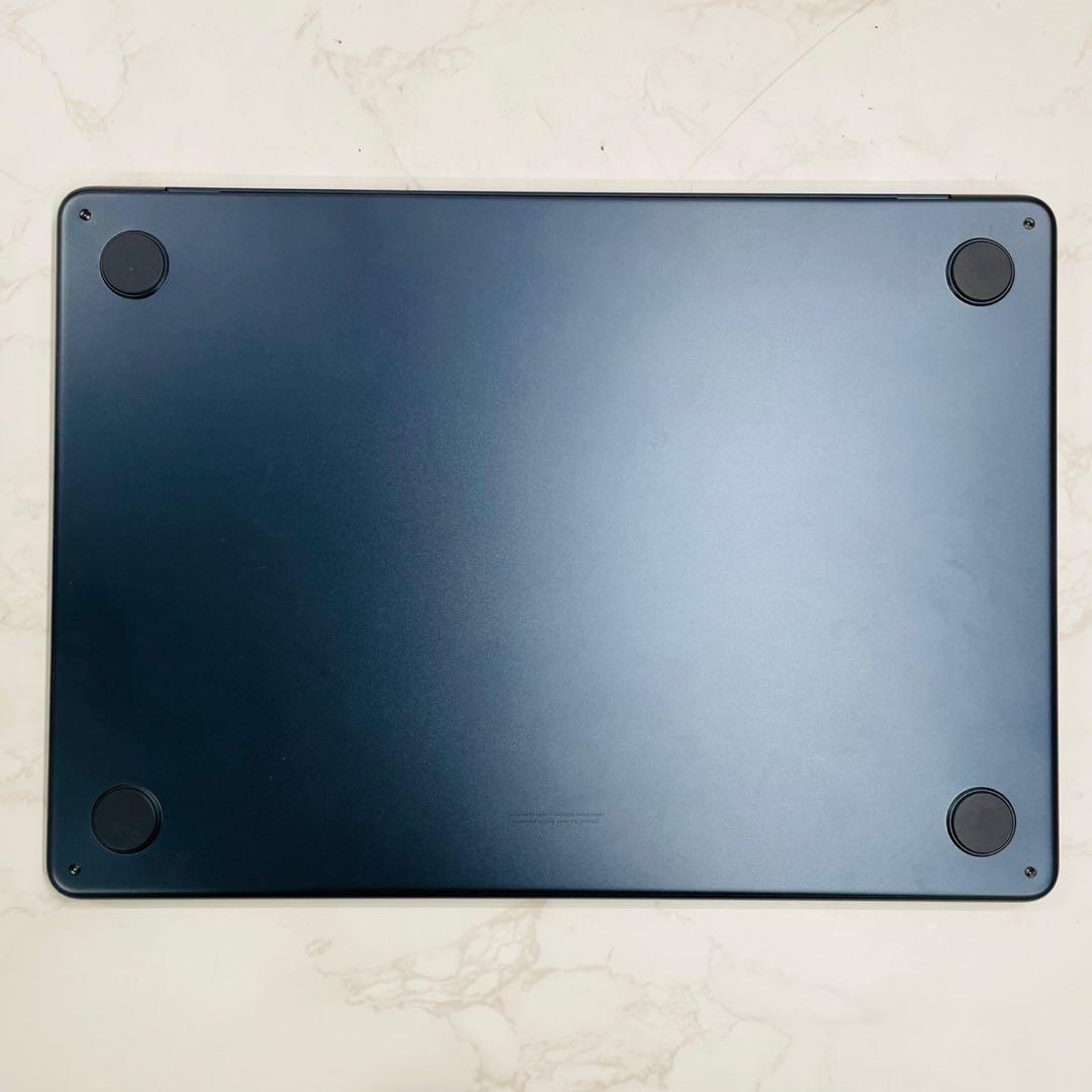 MacBook Air 2022 13インチ M2 8GB 256GB