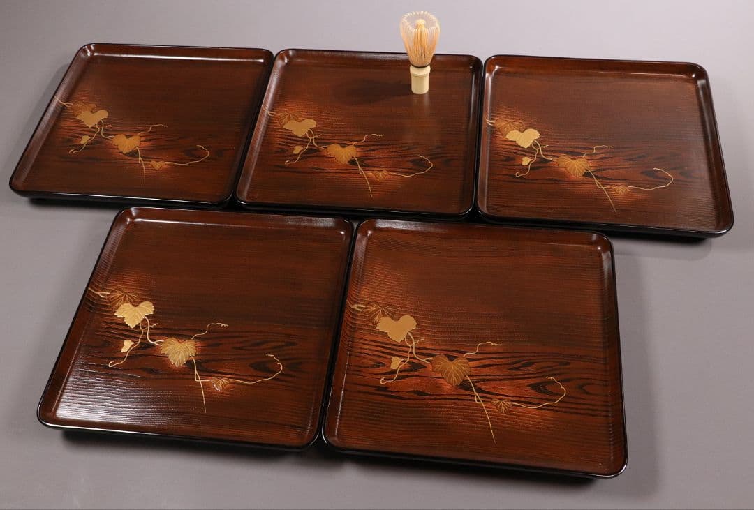 CL76 能登輪島塗 蔦金蒔絵 欅地 木地呂塗 足付四方膳 五客 木製漆器