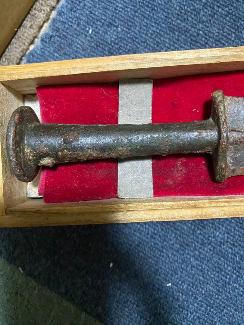 中国春秋時代品 骨董品/中国古美術/コレクション 装飾用刀 木製ケース付き