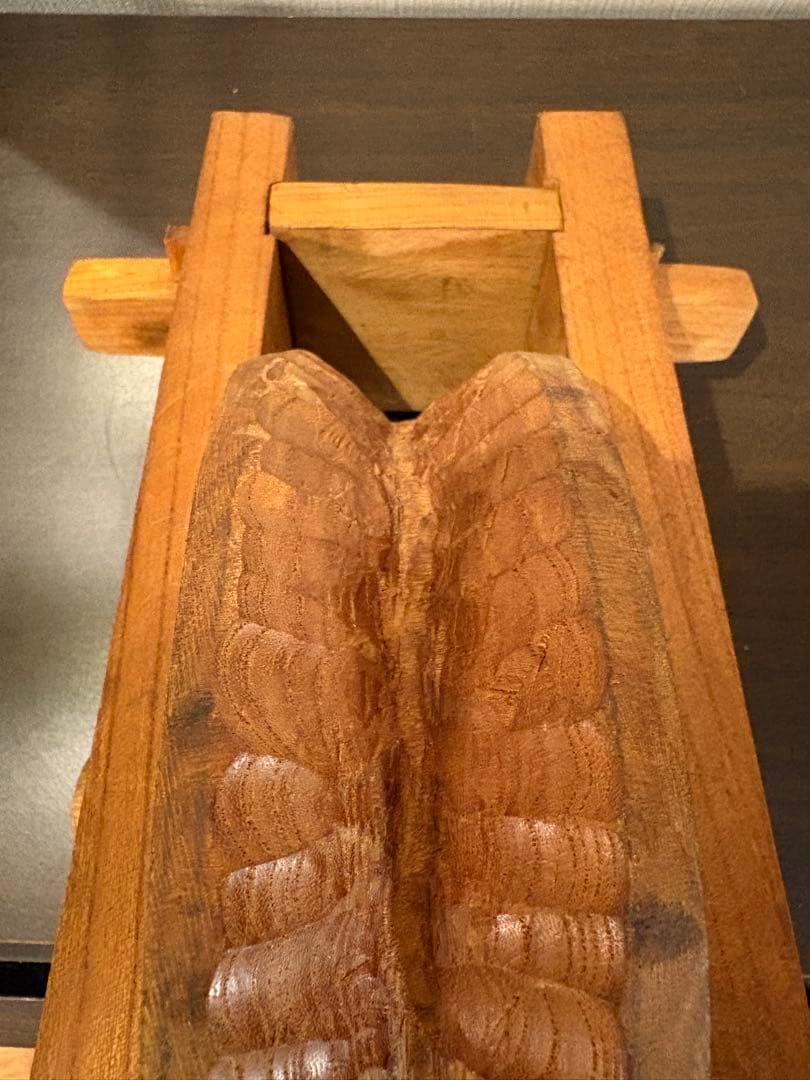 木製の滑車　伝統的な木製道具