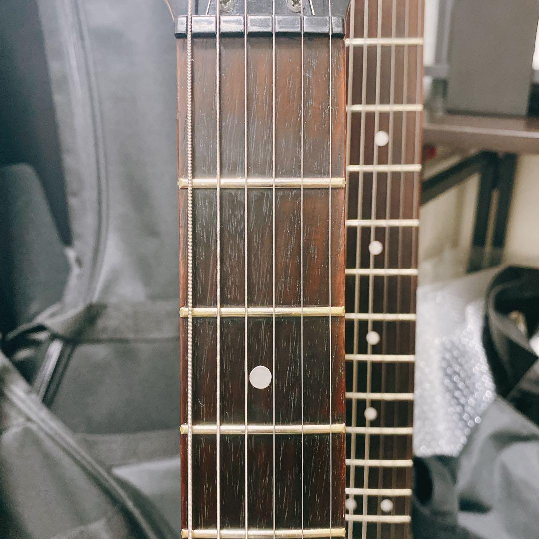 コンポーネント　エレキギター