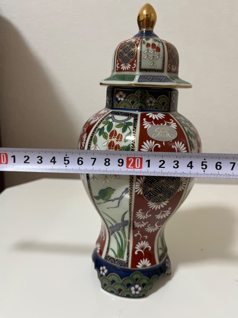 將軍壺　未峰窯 色絵　金彩　古伊万里 飾り物